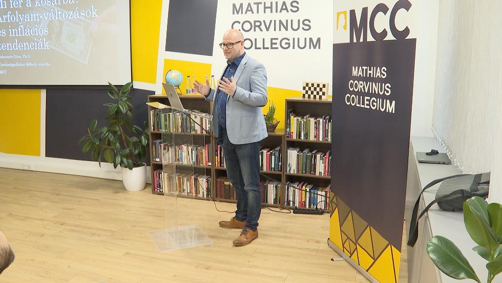 Árfolyam-változások – Előadás az MCC zalaegerszegi központjában - VIDEÓVAL Árfolyam-változások – Előadás az MCC zalaegerszegi központjában - VIDEÓVAL